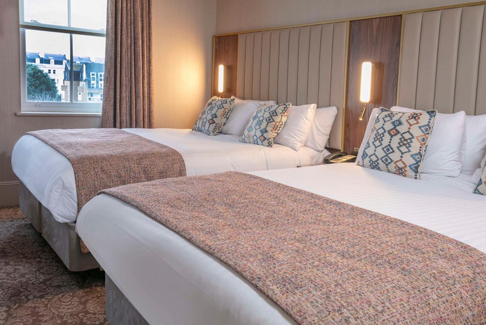 Hotel Voco The Clifton Folkestone By Ihg Extérieur photo