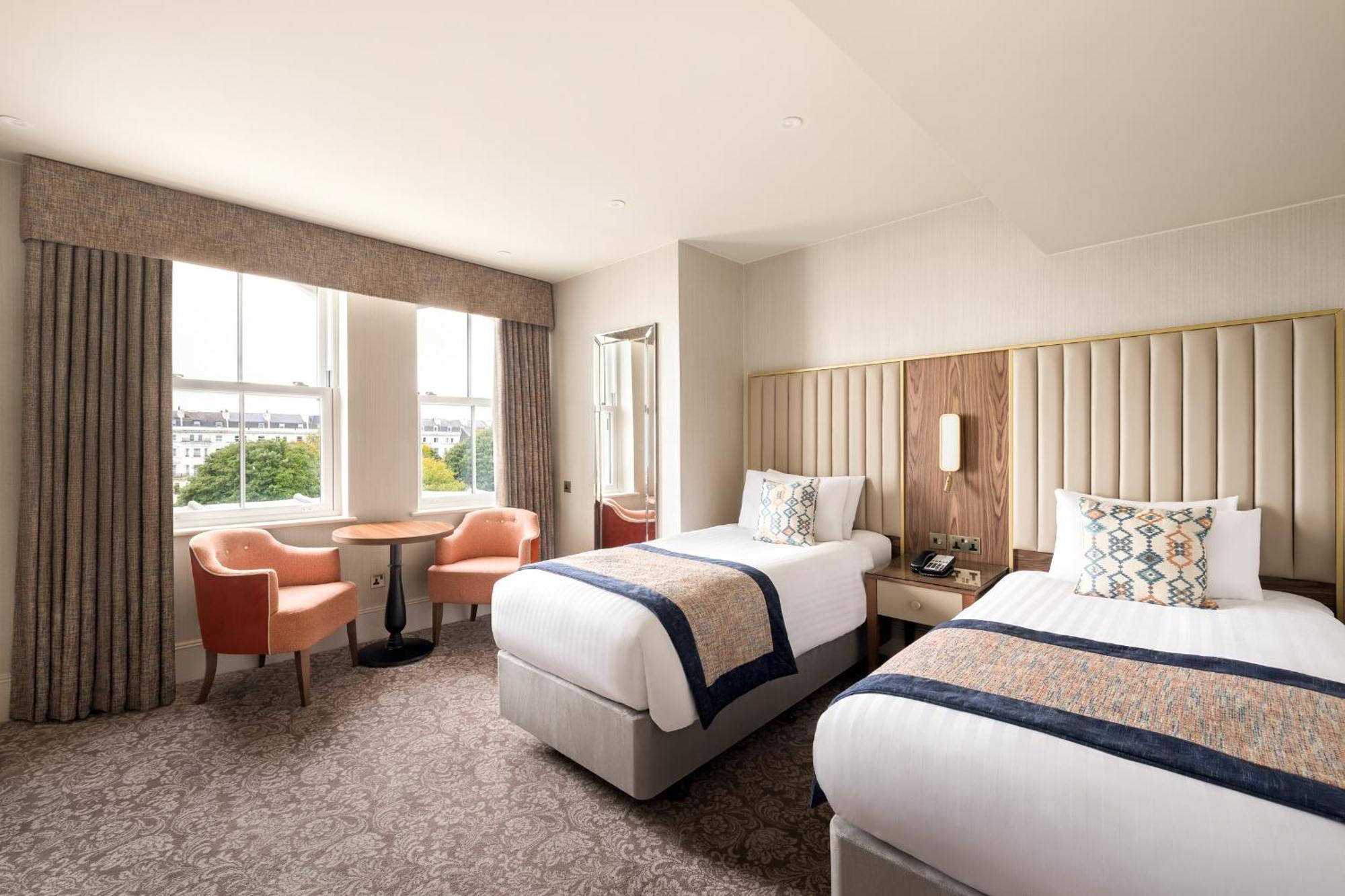 Hotel Voco The Clifton Folkestone By Ihg Extérieur photo