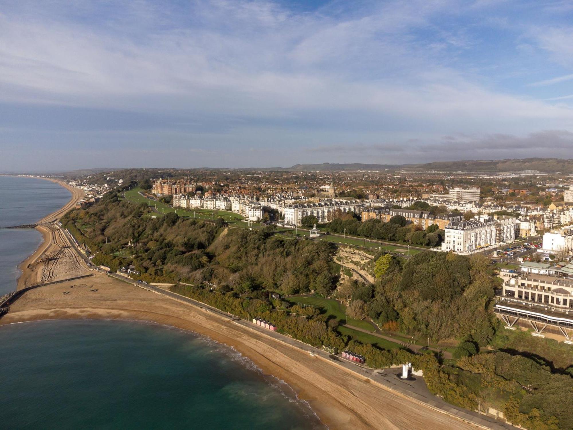 Hotel Voco The Clifton Folkestone By Ihg Extérieur photo